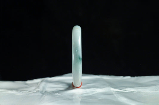 Milky Base Floating Flower Jade Bangle