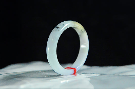 Waxy Type Tri-Color Jade Bangle