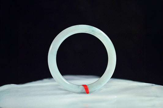 Icy Type Floating Flower Jade Bangle