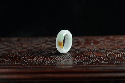 White Sun Green Rich Yellow Jade Ring