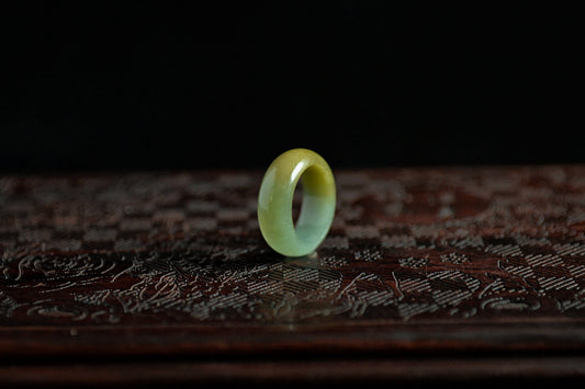 Bluish Rich Yellow Jade Ring