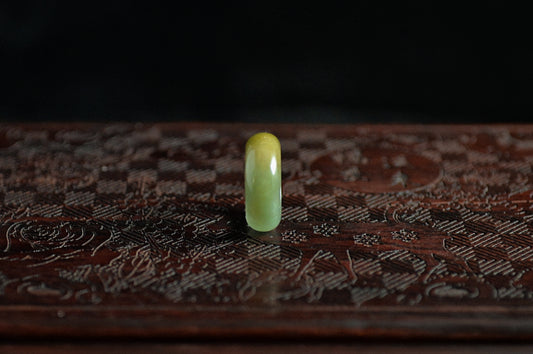 Bluish Rich Yellow Jade Ring
