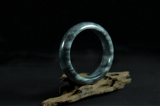 Ink Jade Bangle