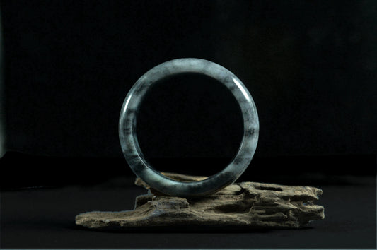 Ink Jade Bangle