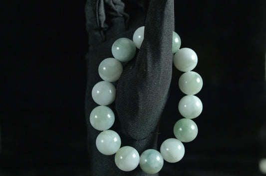 Light Green Jade Single Loop Bead Bracelet