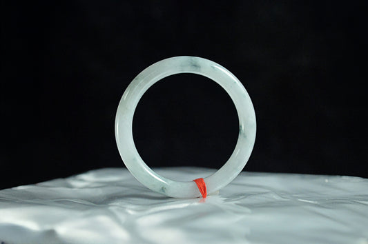 Waxy Icy Clear Base Floating Flower Jade Bangle