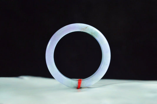 Waxy Type Lavender Spring Jade Bangle
