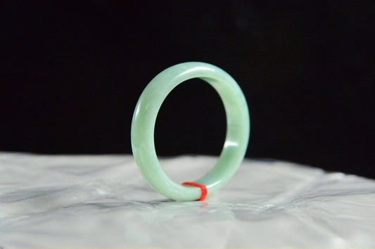 Waxy Translucent Apple Green Jade Bangle