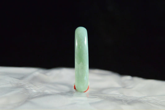 Waxy Translucent Apple Green Jade Bangle