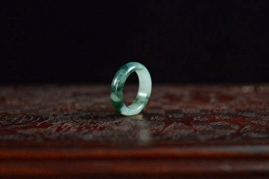 White Base Floating Flower Ring